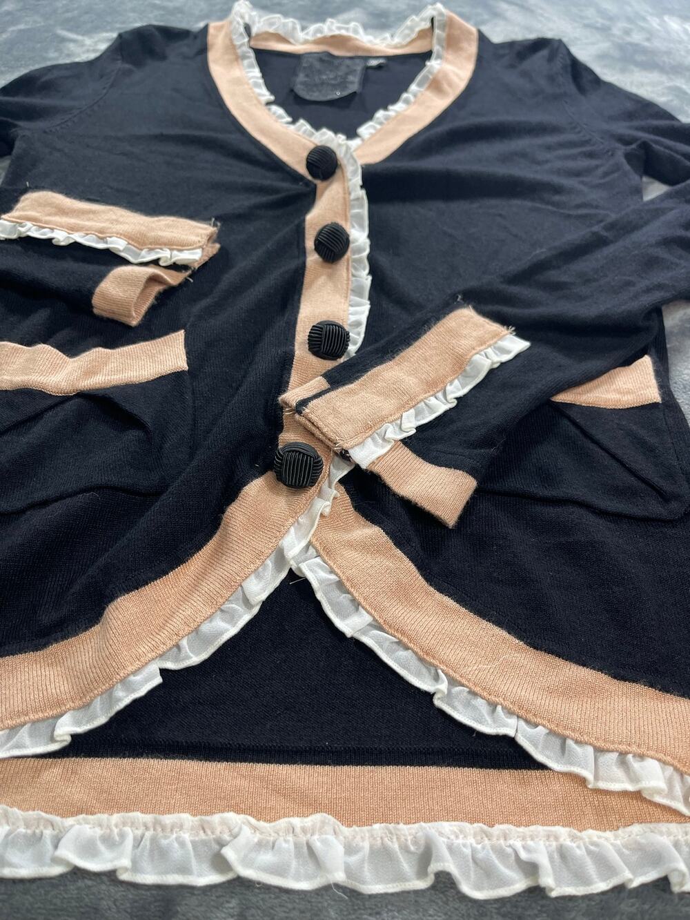 Twelve by Twelve Los Angeles Sweater XS Black Tan Ruffle Trim Y2K Whimsigoth